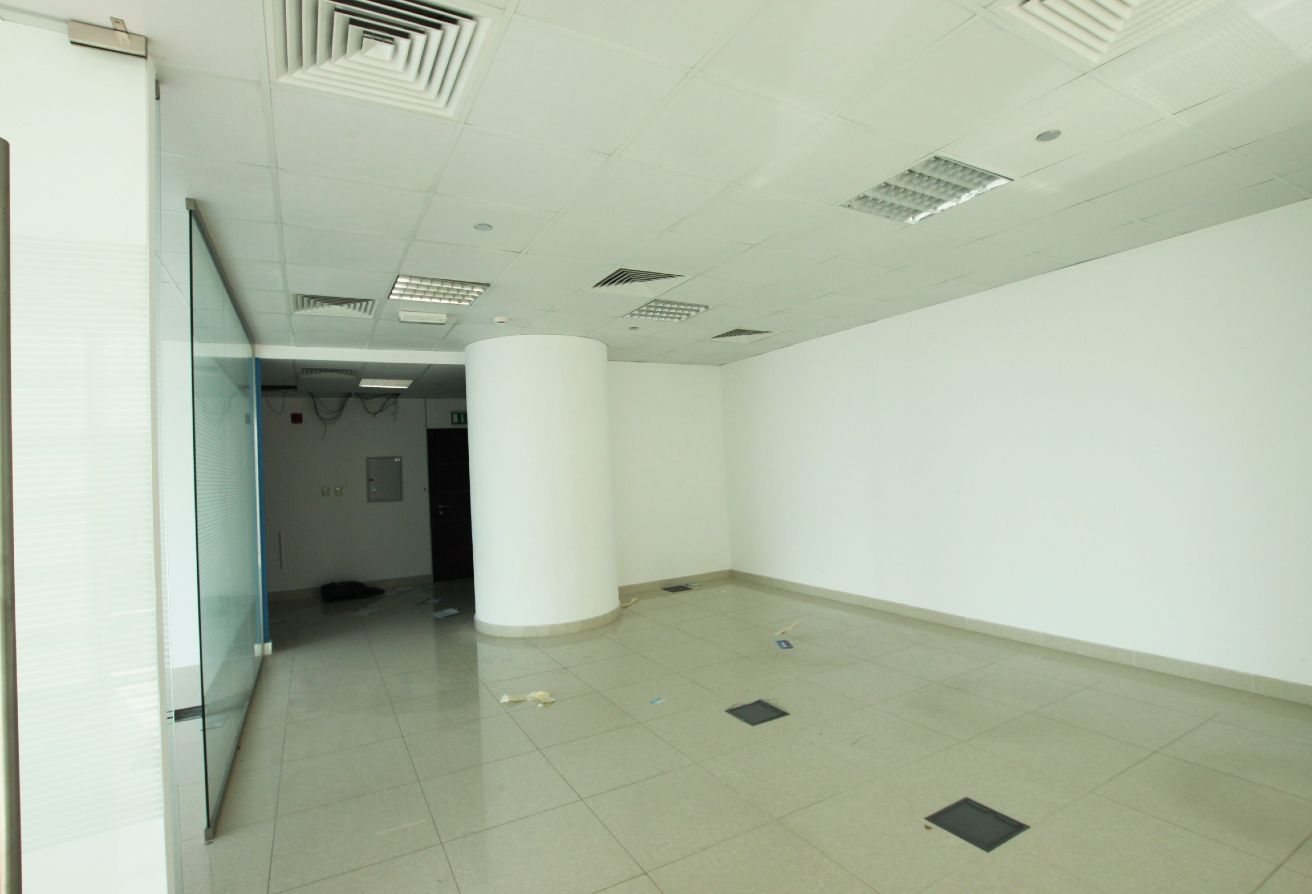 Studio office space in The Prism, Business Bay: 5