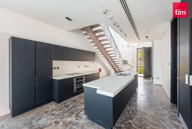 121094649 - Property Image 3