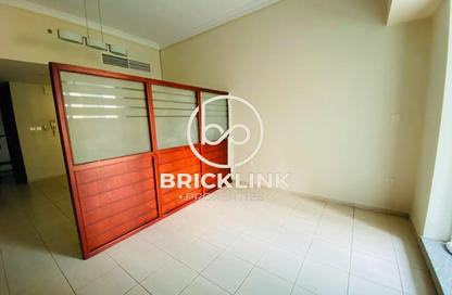 Apartment - Studio - 1 for rent in Lake Terrace - JLT Cluster D - Jumeirah Lake Towers - Dubai