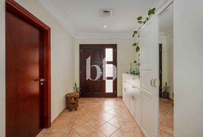 112742020 - Property Image 2