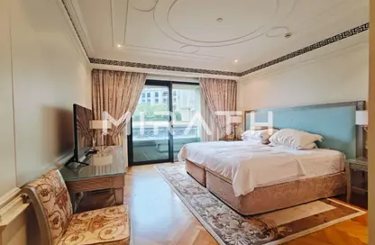 شقة - 2 غرف نوم - 3 حمامات للايجار في بالازيو فيرساتشي - القرية التراثية - دبي