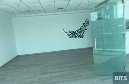 مكتب - استوديو - 1 حمام للايجار في B2B  برج - الخليج التجاري - دبي