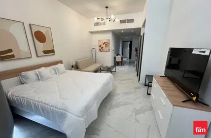 Apartment - Studio - 1 Bathroom for rent in Millennium Binghatti Residences - Business Bay - Dubai