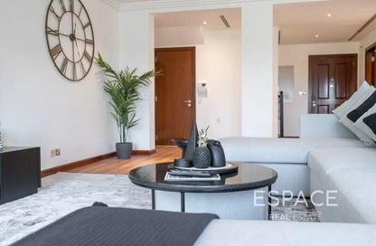Villa - 3 Bedrooms - 4 Bathrooms for sale in Montgomerie Maisonettes - Emirates Hills - Dubai