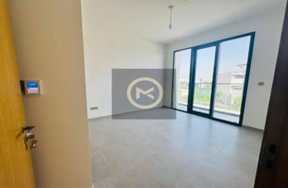 Villa - 4 - 6 for sale in Jebel Ali Village Villas - Jebel Ali Village - Jebel Ali - Dubai Villa - 4 - 6 for sale in Jebel Ali Village Villas - Jebel Ali Village - Jebel Ali - Dubai