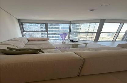 Apartment - 3 Bedrooms - 4 Bathrooms for rent in Radiant Viewz Towers - City Of Lights - Al Reem Island - Abu Dhabi Apartment - 3 Bedrooms - 4 Bathrooms for rent in Radiant Viewz Towers - City Of Lights - Al Reem Island - Abu Dhabi