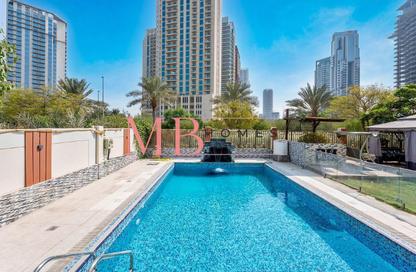 Villa - 4 Bedrooms - 5 Bathrooms for rent in Circle Villas - Jumeirah Village Circle - Dubai