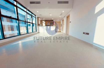 Apartment - 1 Bedroom - 2 Bathrooms for rent in Karimian 3 - Jumeirah Garden City - Al Satwa - Dubai