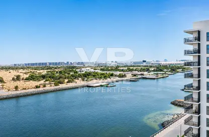 Apartment - 1 Bathroom for rent in Waters Edge - Yas Island - Abu Dhabi
