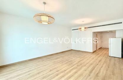 Apartment - Studio - 1 Bathroom for rent in Al Alka 3 - Al Alka - Greens - Dubai Apartment - Studio - 1 Bathroom for rent in Al Alka 3 - Al Alka - Greens - Dubai