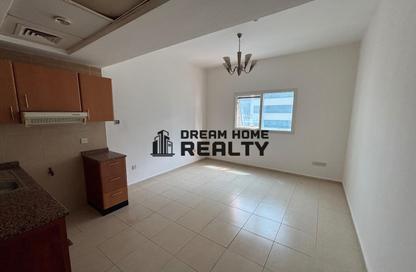 Apartment - Studio - 1 Bathroom for rent in Taryam Building - Al Taawun Street - Al Taawun - Sharjah