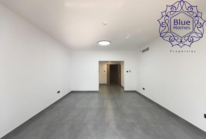 109030819 - Property Image 3