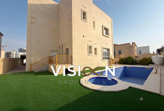 128374365 - Property Main Image