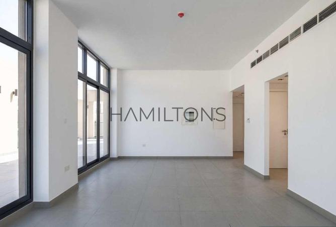 100352350 - Property Main Image