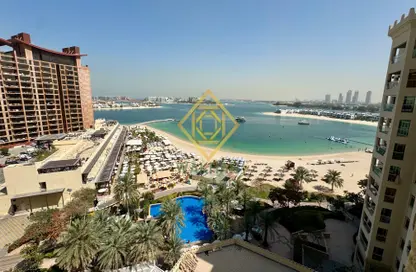 Apartment - 3 Bedrooms - 4 Bathrooms for rent in Sapphire - Tiara Residences - Palm Jumeirah - Dubai