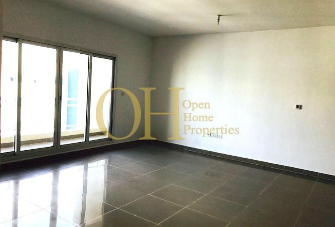 80677000 - Property Image 2