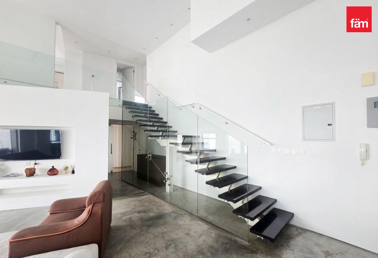 DUPLEX PENTHOUSE | STUDY & MAID | FULLY FURNISHED photo 6