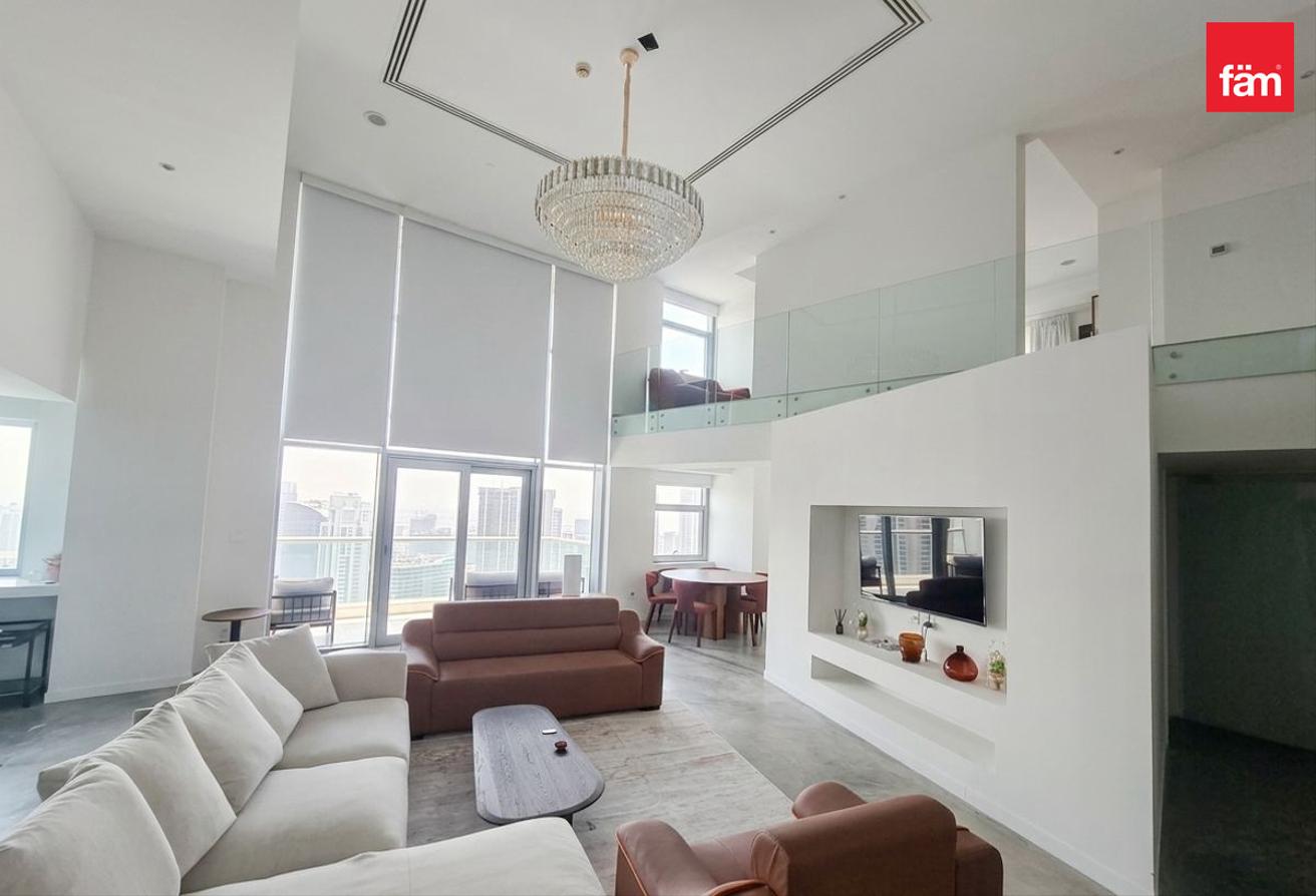 DUPLEX PENTHOUSE | STUDY & MAID | FULLY FURNISHED photo 4