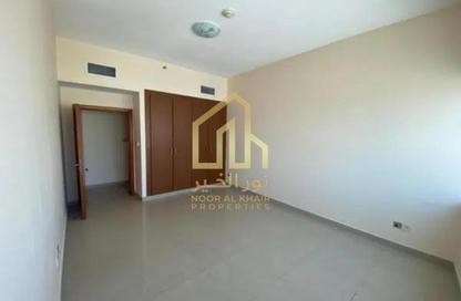 Apartment - 3 Bedrooms - 3 Bathrooms for rent in Al Barsha 1 - Al Barsha - Dubai