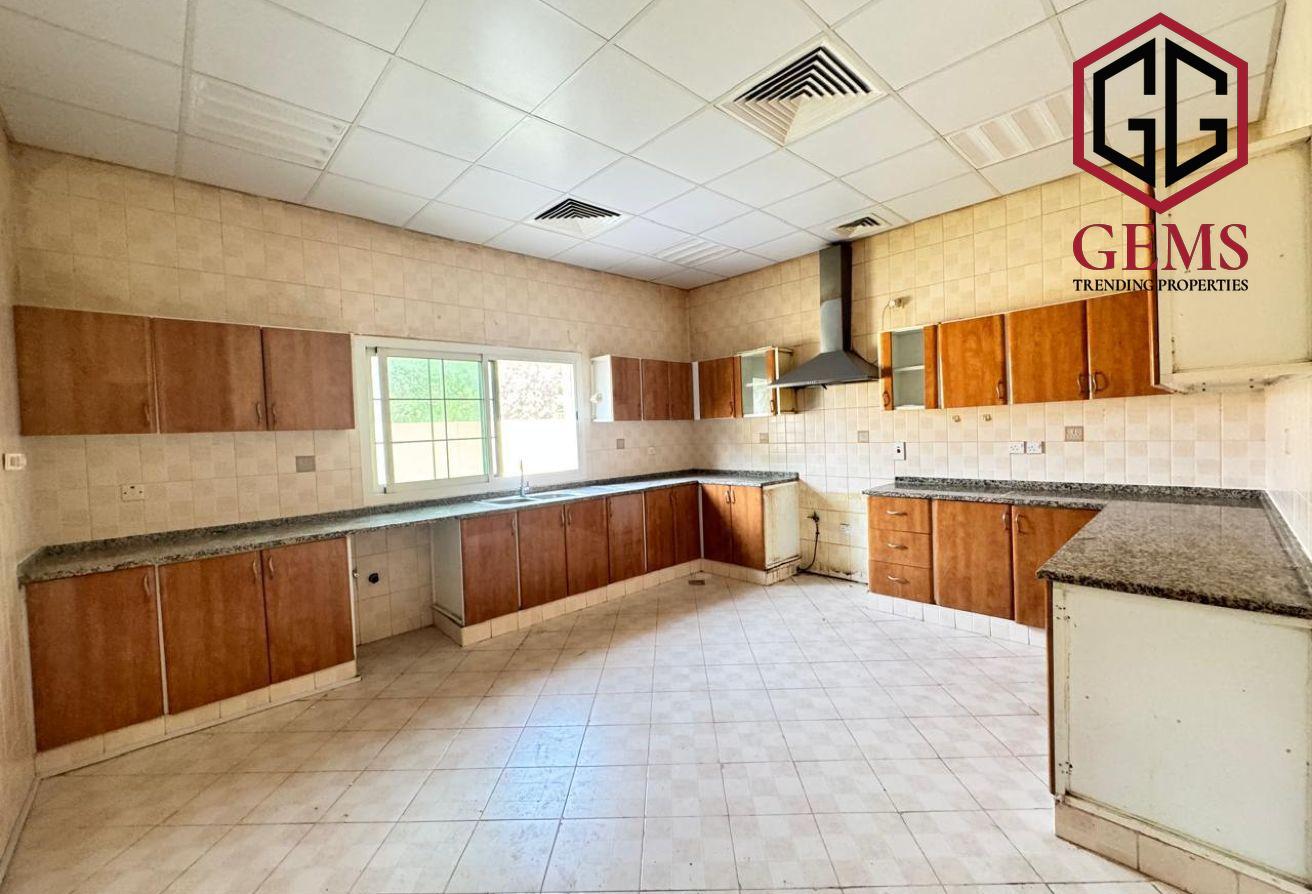 SPACIOUS COMPOUND VILLA | MAID ROOM | SHARED POOL photo 14