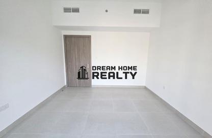 Apartment - 3 Bedrooms - 4 Bathrooms for rent in Jawaher Residences - Maryam Island - Al Khan - Sharjah Apartment - 3 Bedrooms - 4 Bathrooms for rent in Jawaher Residences - Maryam Island - Al Khan - Sharjah