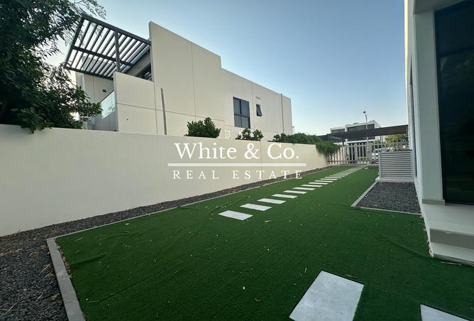 101991430 - Property Image 3