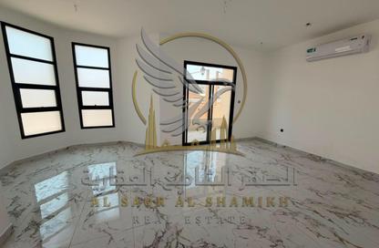 Villa - 4 Bedrooms - 5 Bathrooms for rent in Al Falaj - Al Riqqa - Sharjah Villa - 4 Bedrooms - 5 Bathrooms for rent in Al Falaj - Al Riqqa - Sharjah