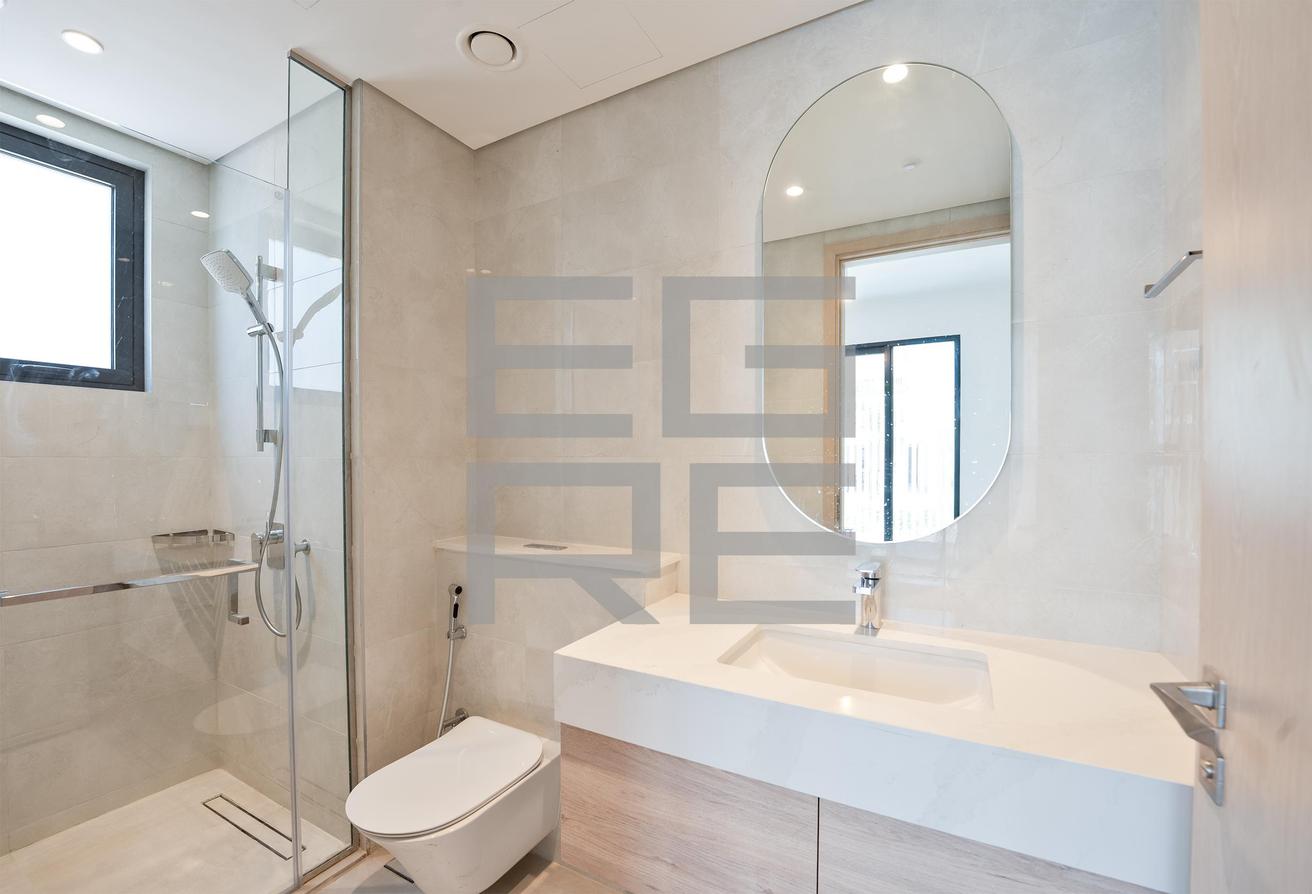 Brand-new Villa | Private Pool | Prime Location photo 12