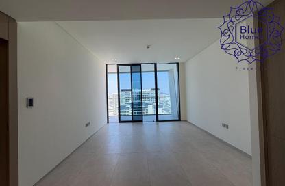 Apartment - 1 - 2 for rent in Binghatti Ivory - Dubai Healthcare City 2 - Al Jaddaf - Dubai