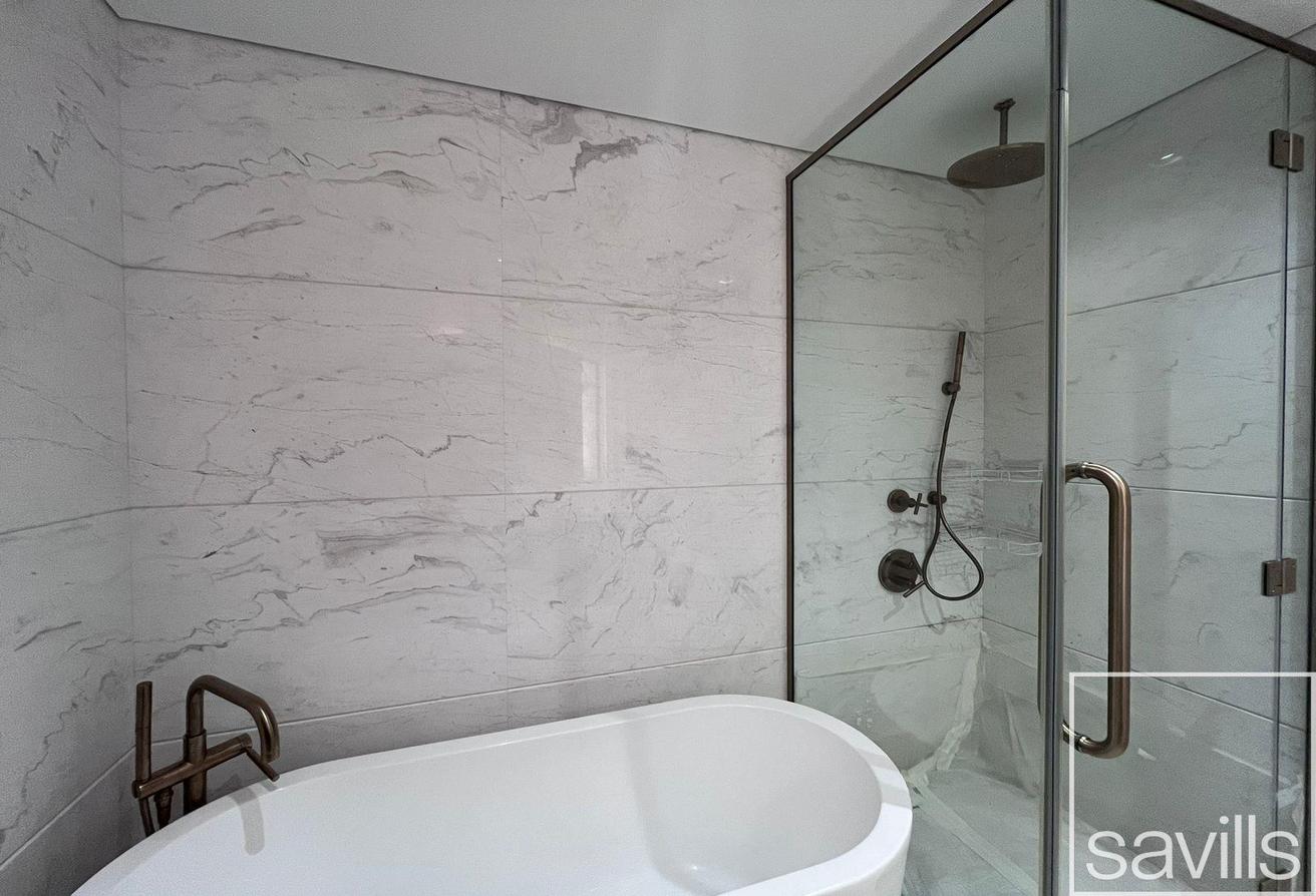 Fully Furnished | Vacant September | Spacious photo 11