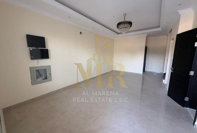 54012556 - صورة العقار 3