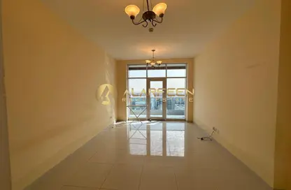 شقة - غرفة نوم - 2 حمامات للايجار في المنارة تاور JVC - حي 4 - قرية جميرا الدائرية - دبي