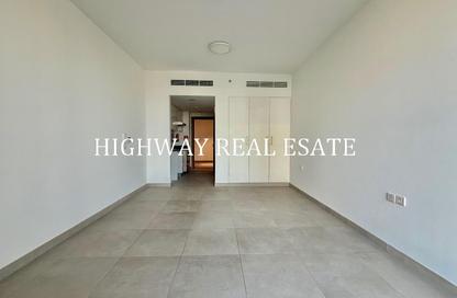 Apartment - Studio - 1 Bathroom for rent in Rehan Apartments - Aljada - Sharjah