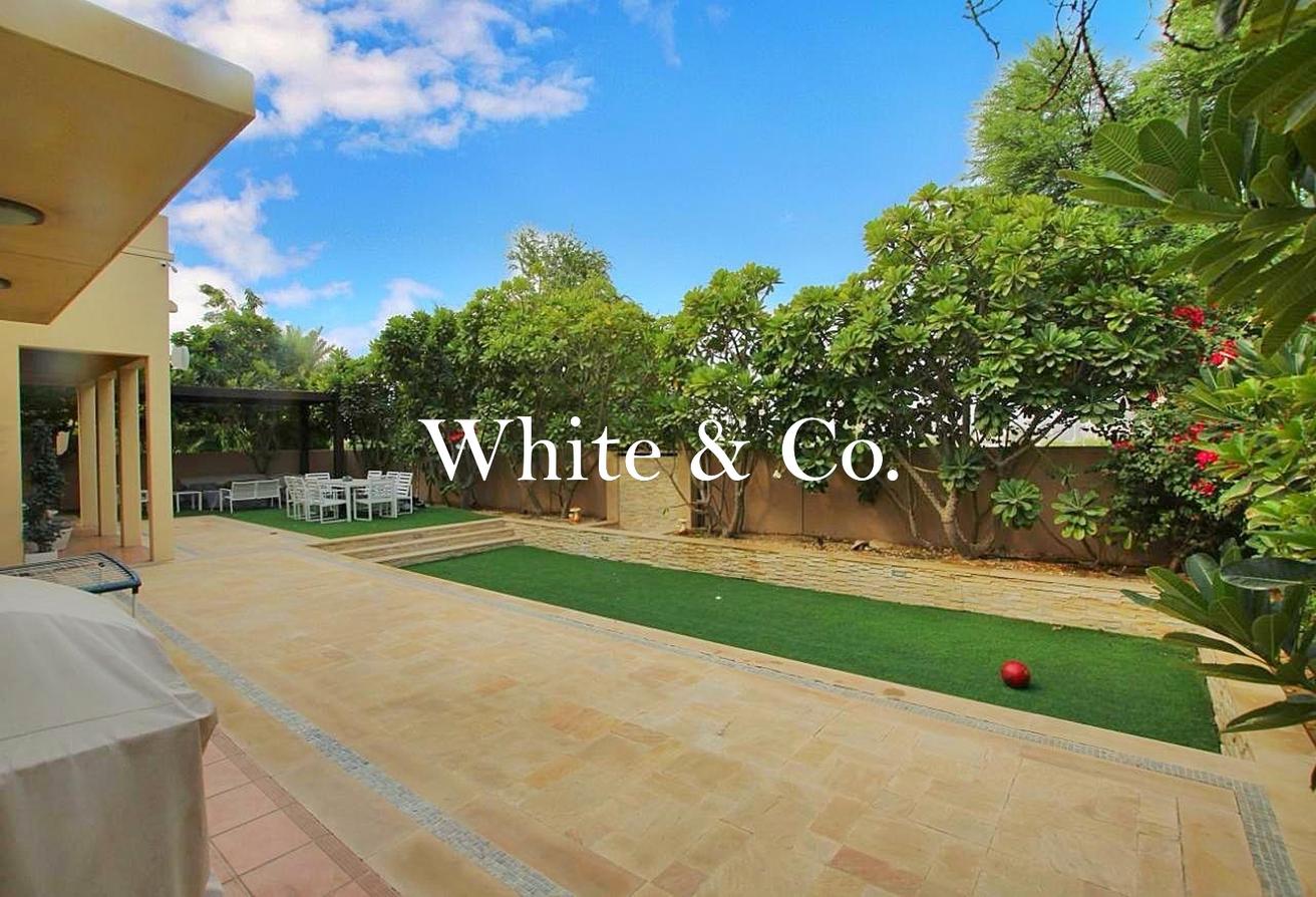 Vacant Soon | Single Row | Well maintained photo 16