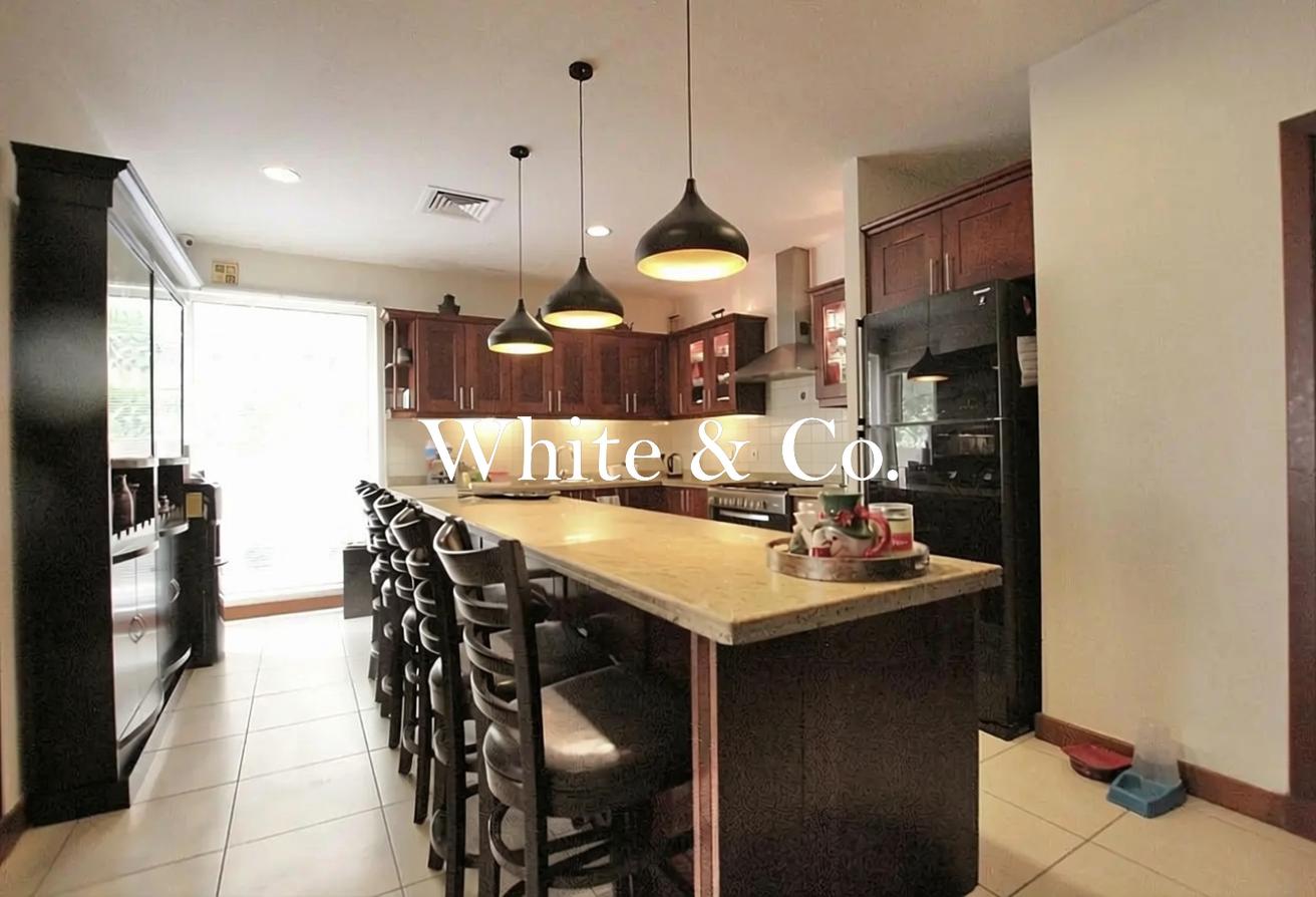 Vacant Soon | Single Row | Well maintained photo 8