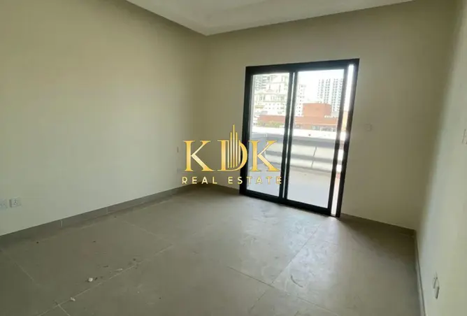70292797 - Property Image 3