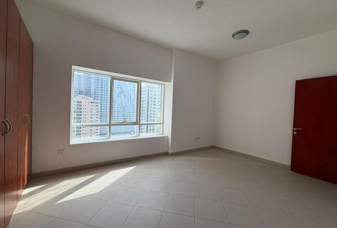 70278665 - Property Image 2