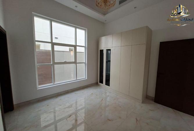 131120113 - Property Image 2