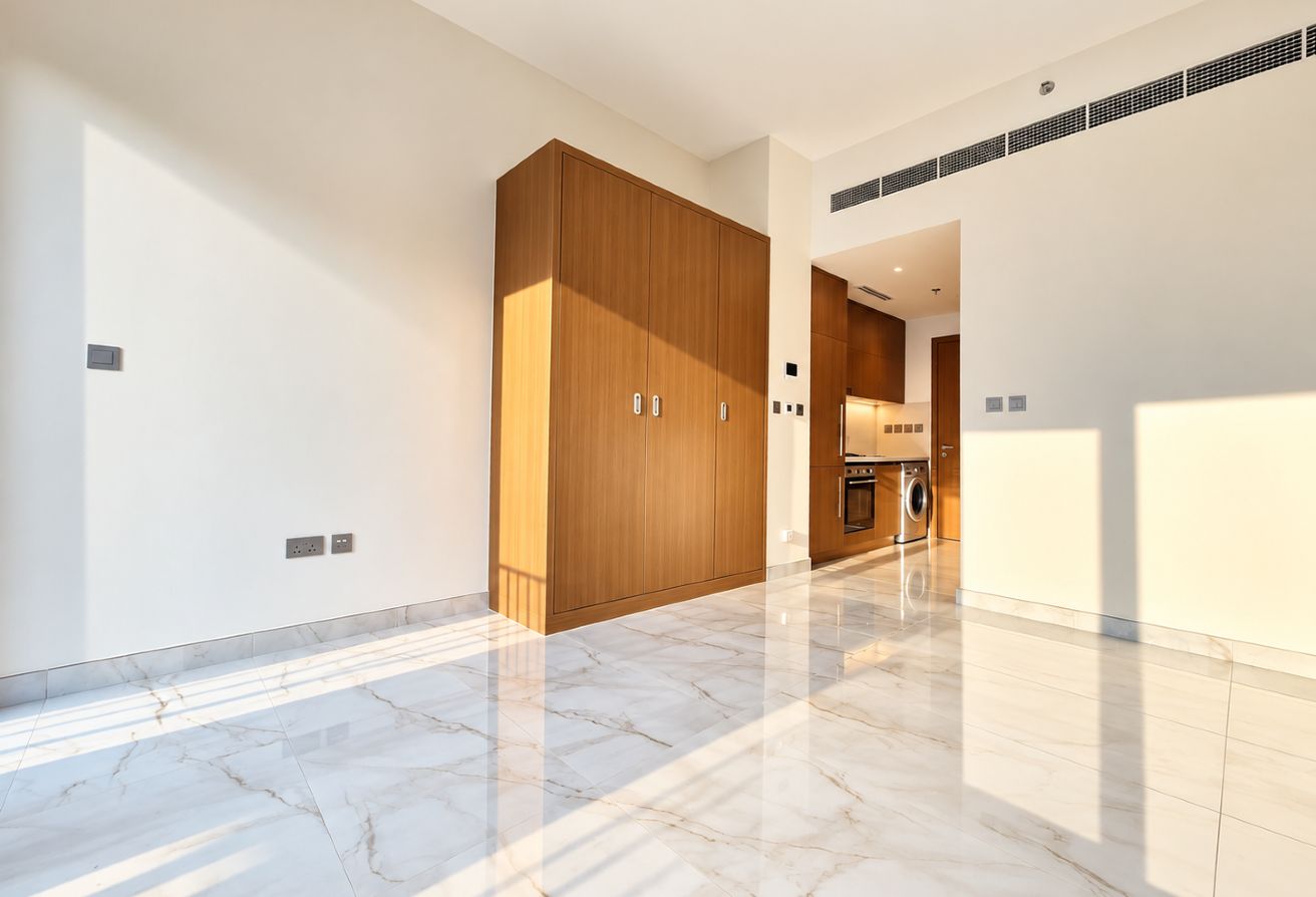 Studio apartment in Azizi Mirage 1, Dubai Studio City: 5