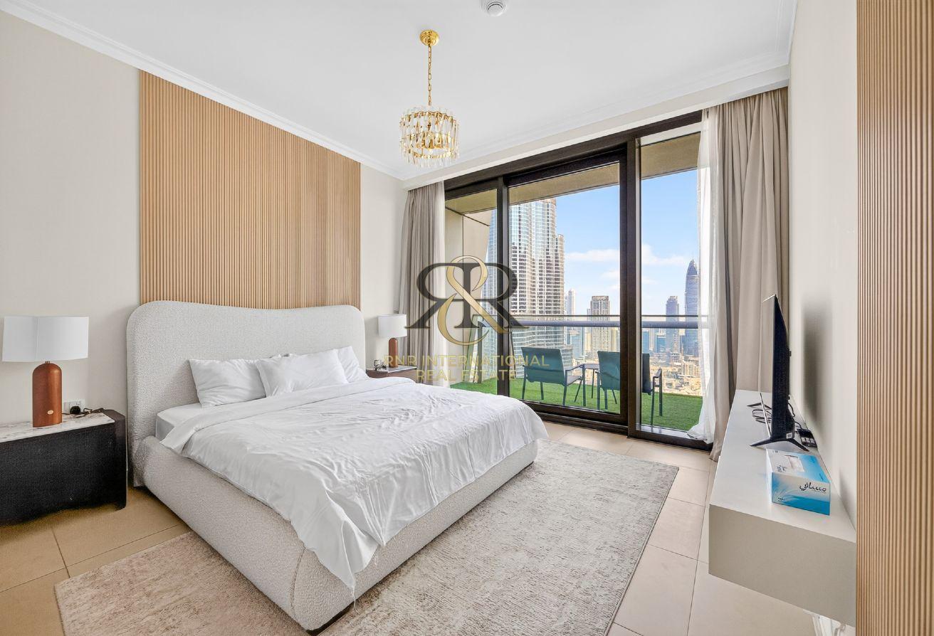 Full Burj Khalifa and Fountain View|Furnished 3BR photo 11
