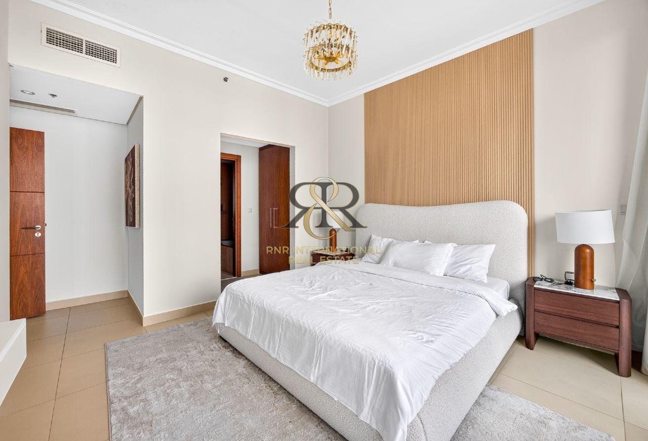 Full Burj Khalifa and Fountain View|Furnished 3BR photo 13
