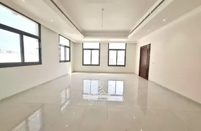 فيلا - 8 غرف نوم - 8 حمامات للايجار في مدينة شخبوط - أبوظبي