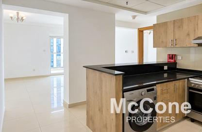 Apartment - 1 - 2 for rent in Continental Tower - Dubai Marina - Dubai Apartment - 1 - 2 for rent in Continental Tower - Dubai Marina - Dubai
