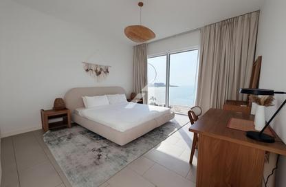 Apartment - 2 - 3 for rent in La Vie - Jumeirah Beach Residence - Dubai