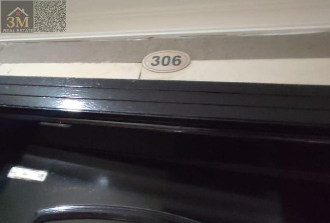 81934202 - Property Main Image