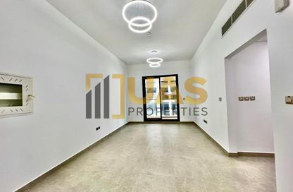 Apartment - 1 Bedroom - 2 Bathrooms for rent in Iltemas Residence - Jumeirah Garden City - Al Satwa - Dubai