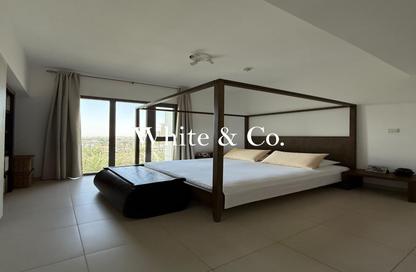 Apartment - 2 Bedrooms - 2 Bathrooms for sale in Hayat Boulevard 1A - Hayat Boulevard 1 - Hayat Boulevard - Town Square - Dubai