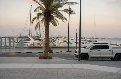 Apartment - 1 Bedroom - 1 Bathroom for rent in Seagate Building 2 - Seagate - Mina Rashid - Dubai