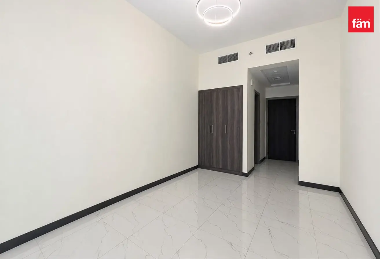 151358206 - Property Main Image