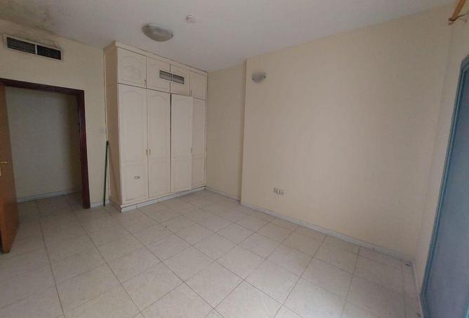 2Of3A614rSq - Property Image 2